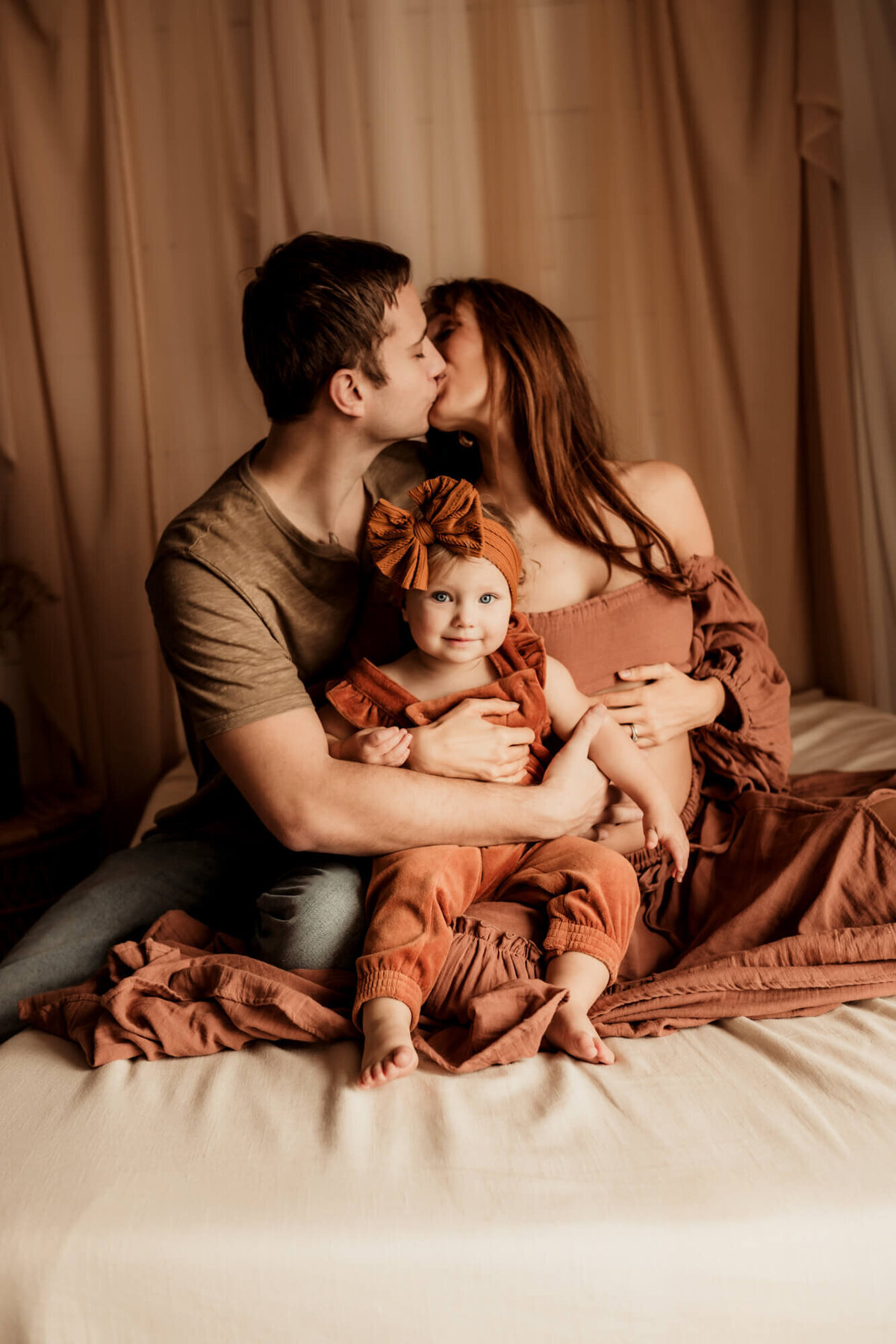 Maternity Photographer OKC