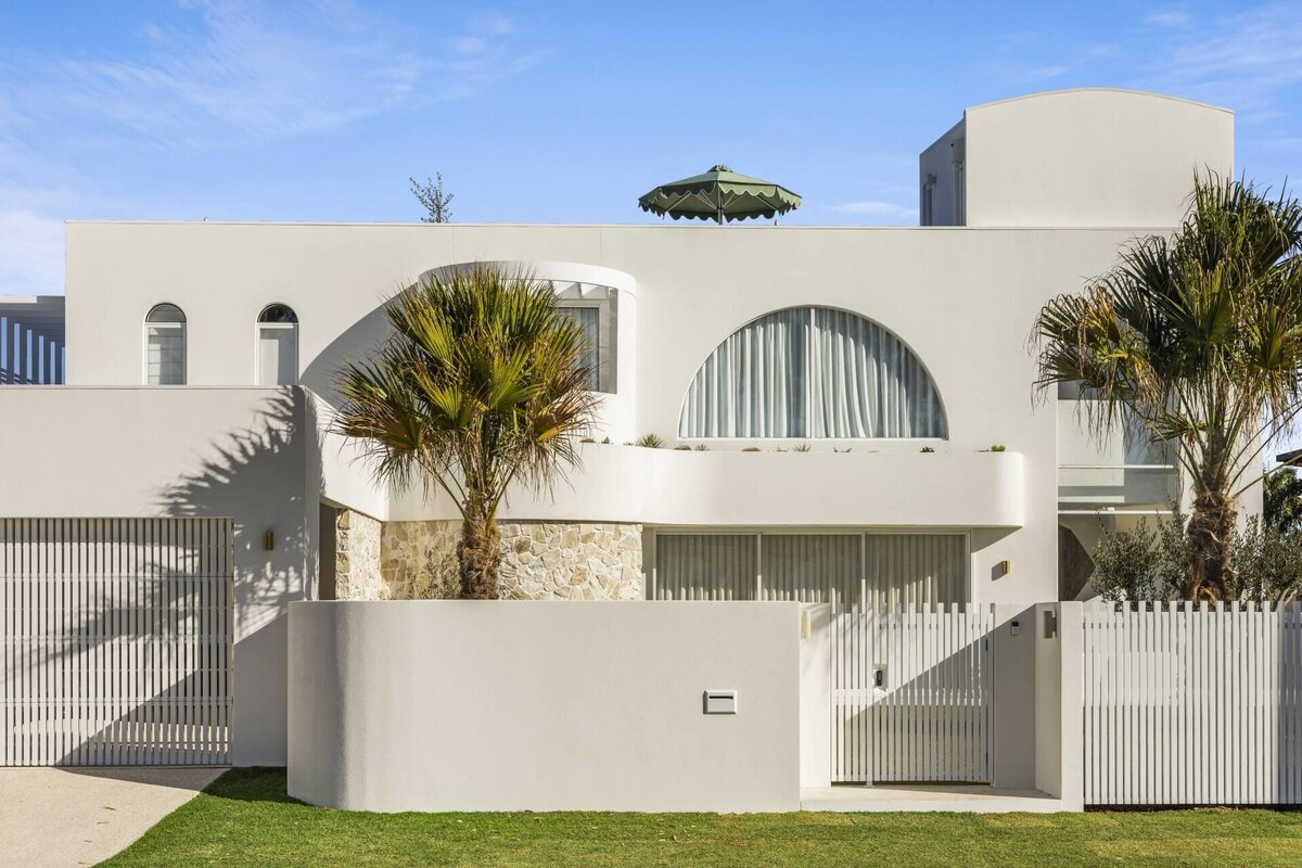 9-exedra-studio-exedra-interiors-award-winning-residential-commercial-architect-interior-designer-Gold