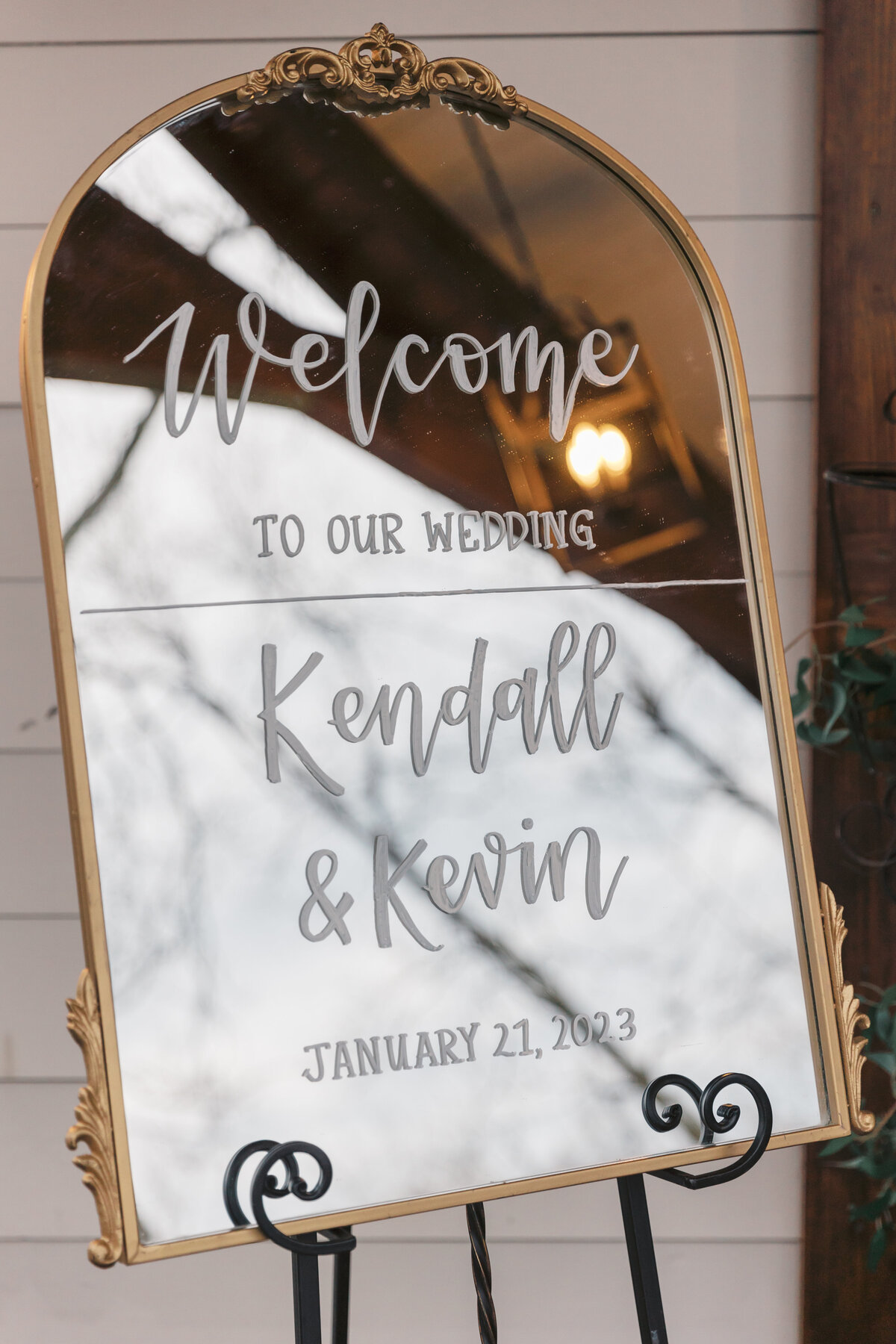 Kendall Mirror