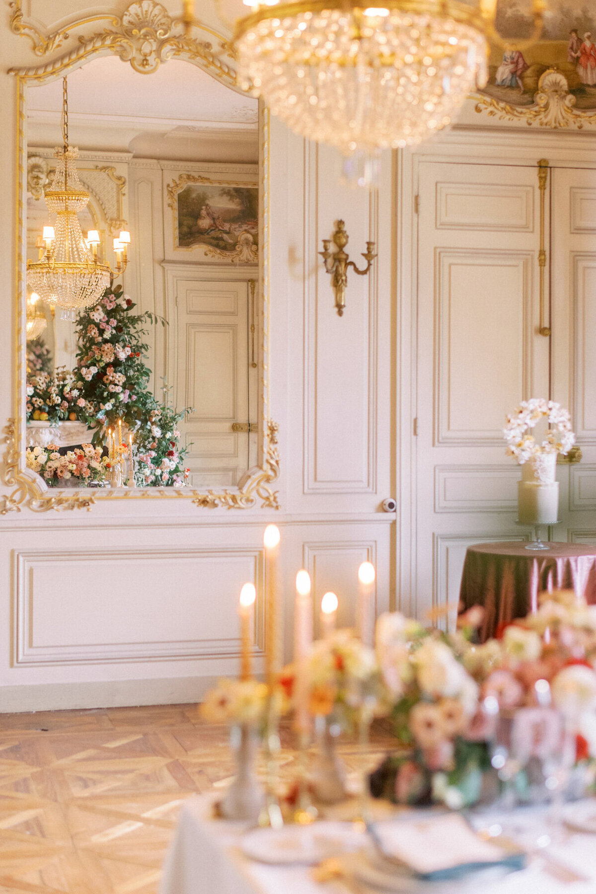 Maïlys Fortune Photography Husband Wife Wedding Weddings Photography France Switzerland Italy Timeless Dreamy Imagery Bilingual French English Destination Weddings Destination Wedding Provence French Riviera Paris Lake Como Tuscany131