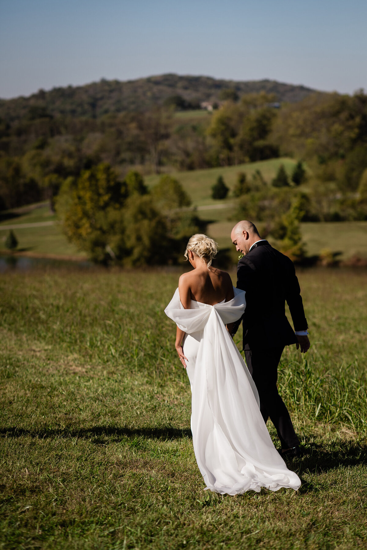 white-wedding-florals-17