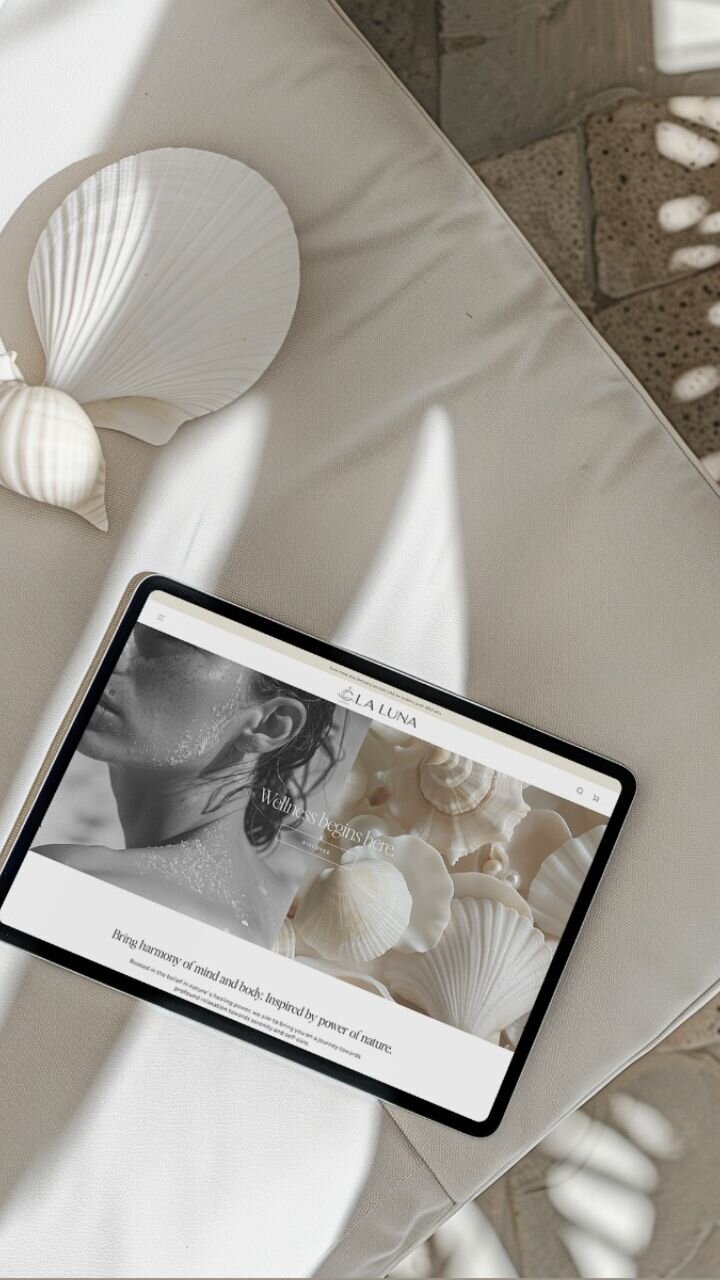 Présentation de site web sur mockup I Elodie Amandine Creative