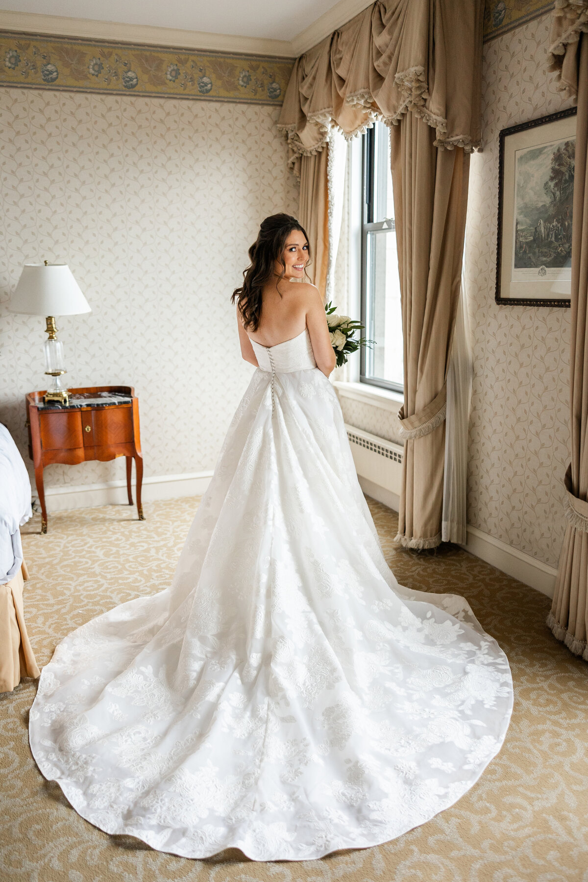 the-drake-hotel-winter-wedding-11