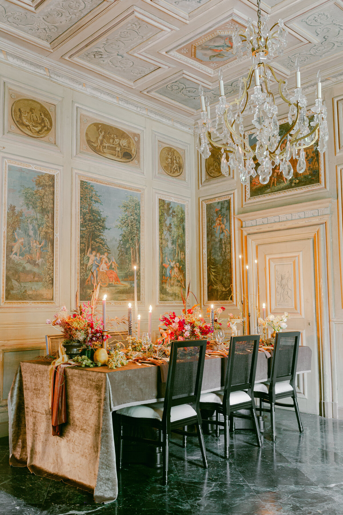 Dutch Curiosity Cabinet Wedding - Kerry Jeanne Photography - 192