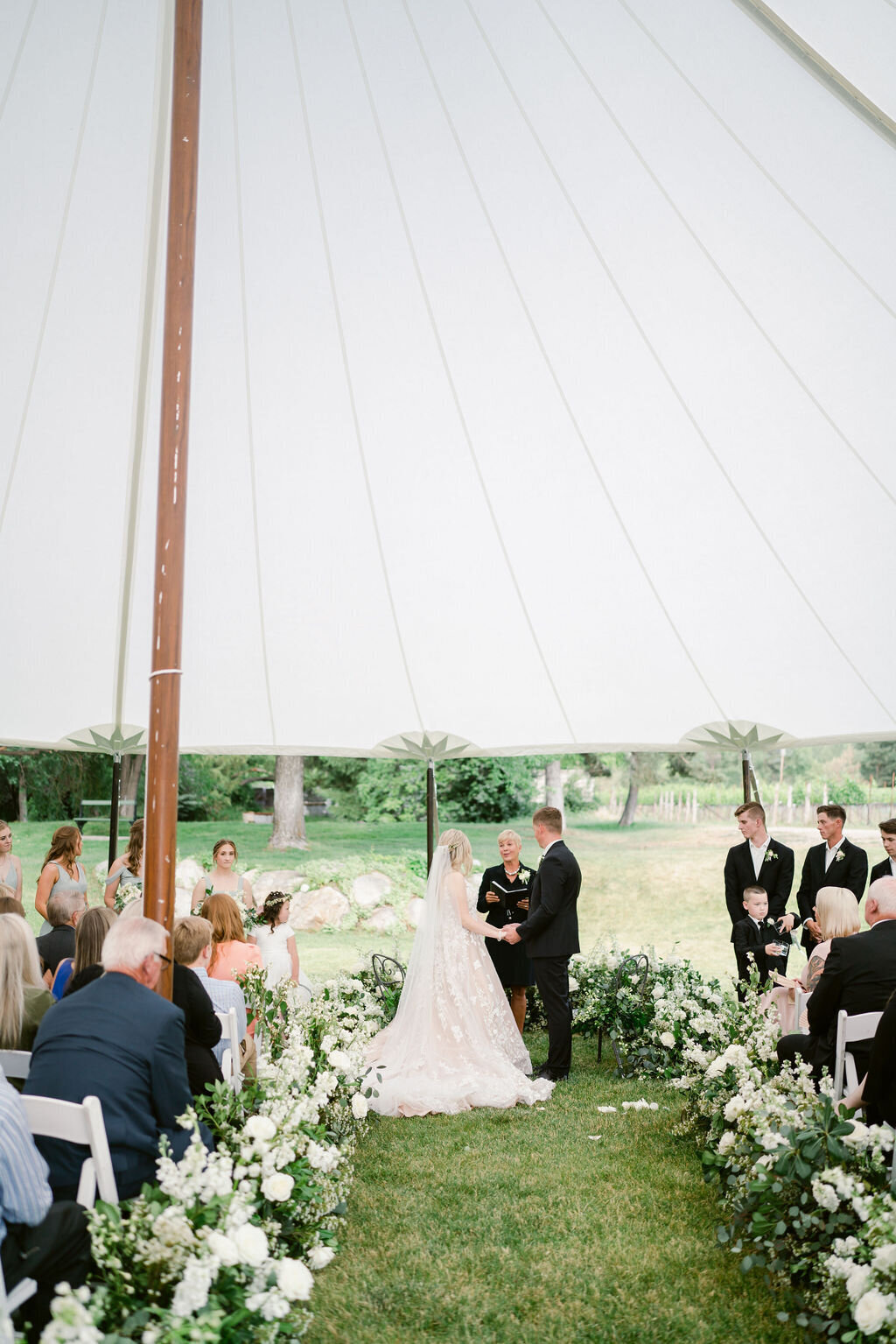 la-caille-summer-utah-mountain-wedding-pepper-nix-2112-1182