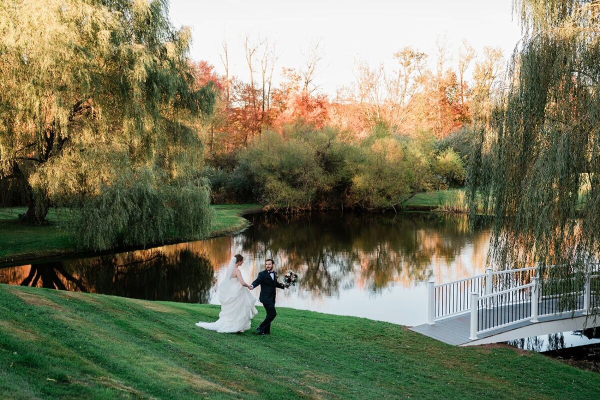 the-barns-at-wesleyan-hills-wedding-margit-anne-photography-17