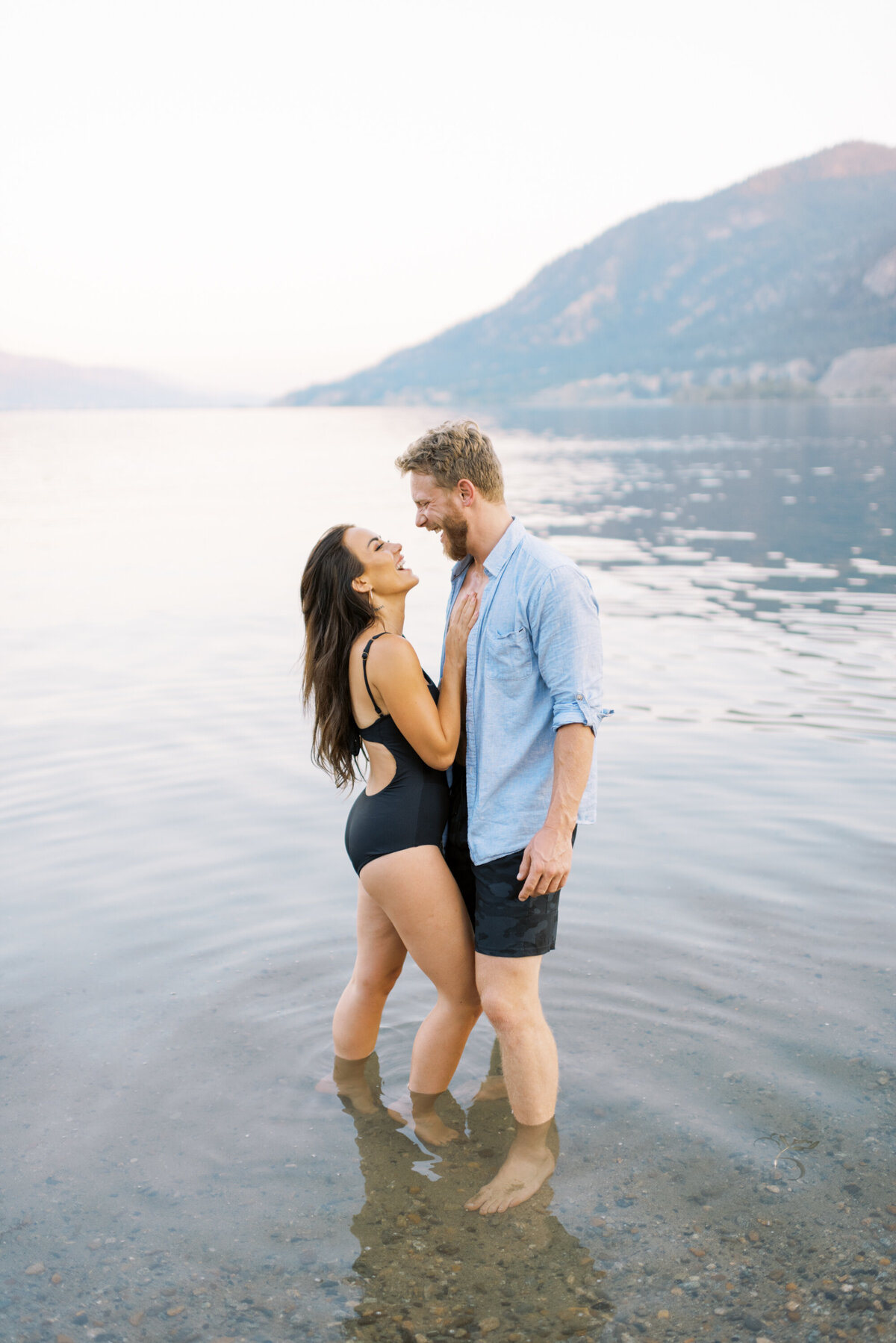 Minted-Photography-Okanagan-Kelowna-Wedding-Photographer-Film-Fine-Art-Wedding-Photography-Amanda_Kurt-7