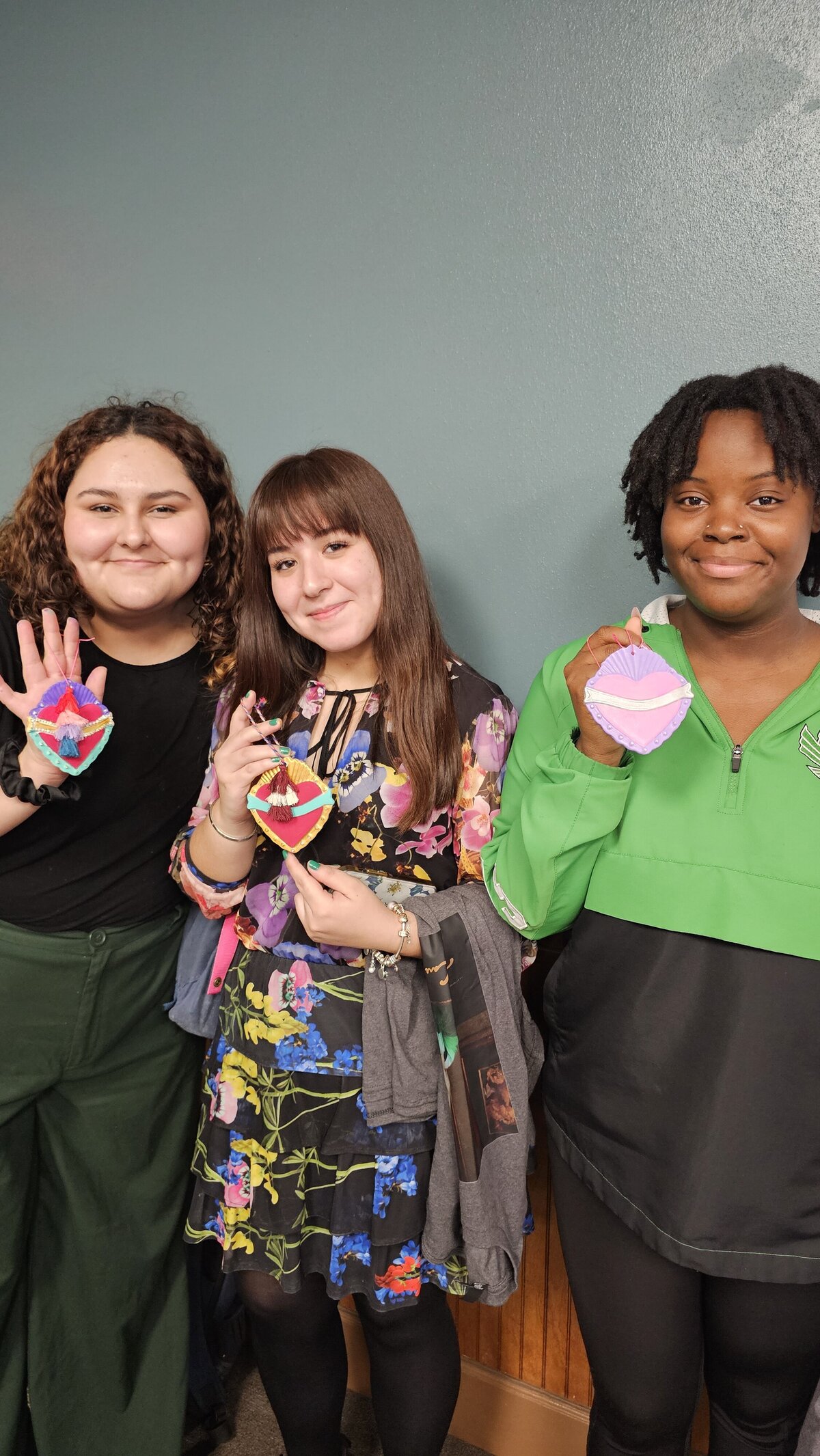 Artistic triumph as these girls proudly display their vibrant creations at Soleil Vida Studio. Each piece tells a unique story, reflecting the creativity, friendship, and inspiration cultivated in our empowering workshops.