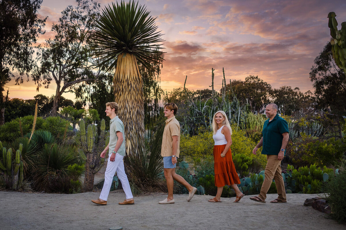 tim-otto-casual-family-portraits