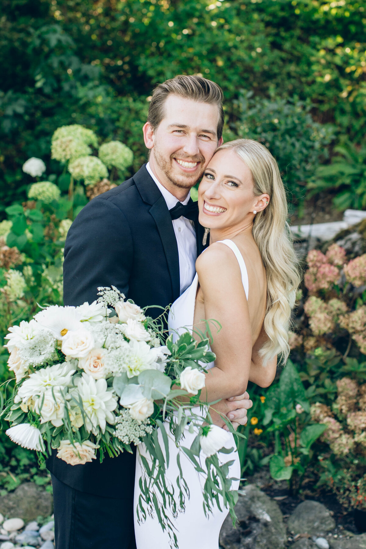 Abby-Michael-Cape-Horm-Wedding-ANIKO-24