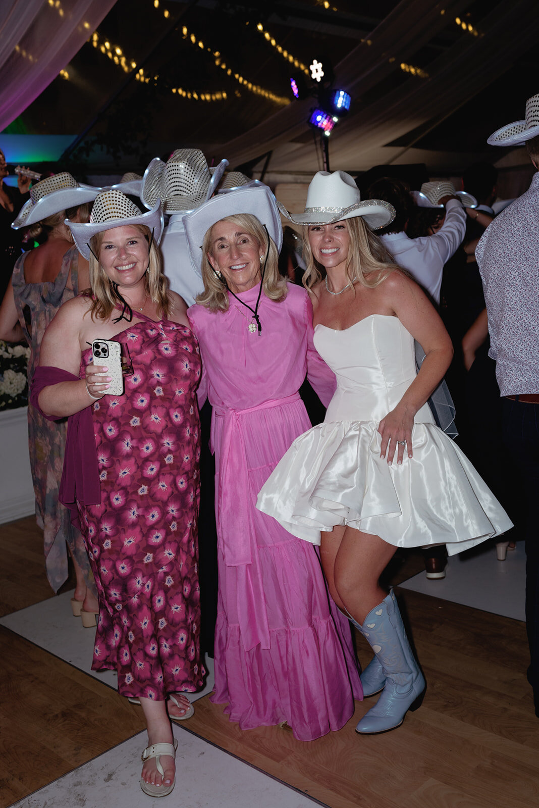 LaurenCorbinWeddingPreviews176