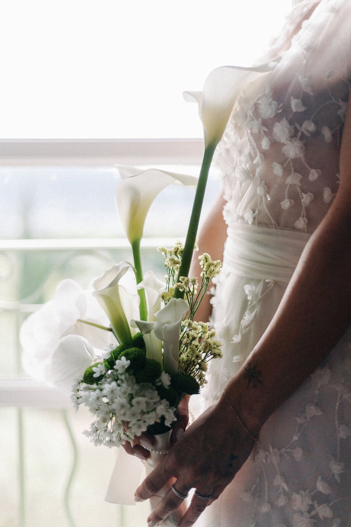 mini-bridal-bouquet-with-white-flowers