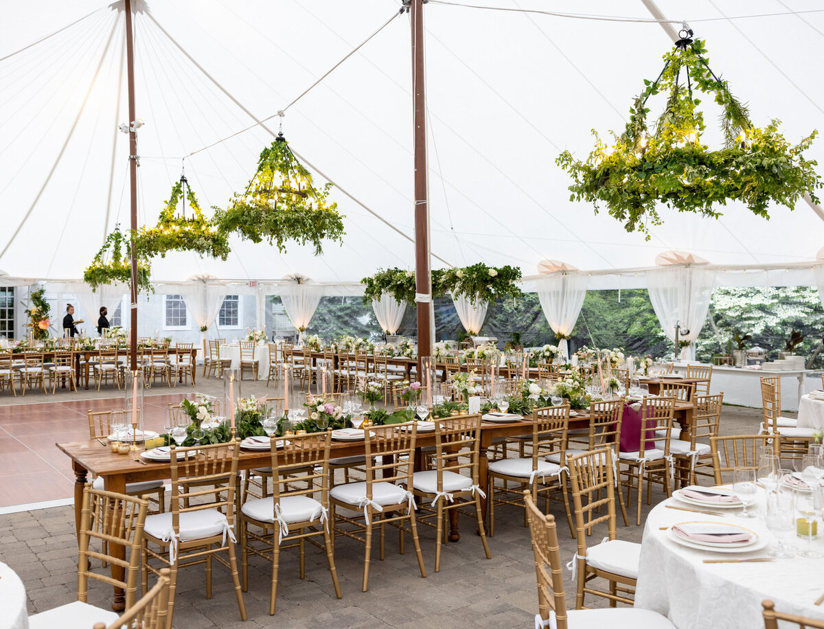Modern-Tented-Wedding-at- Lion-Rock-Farm-1