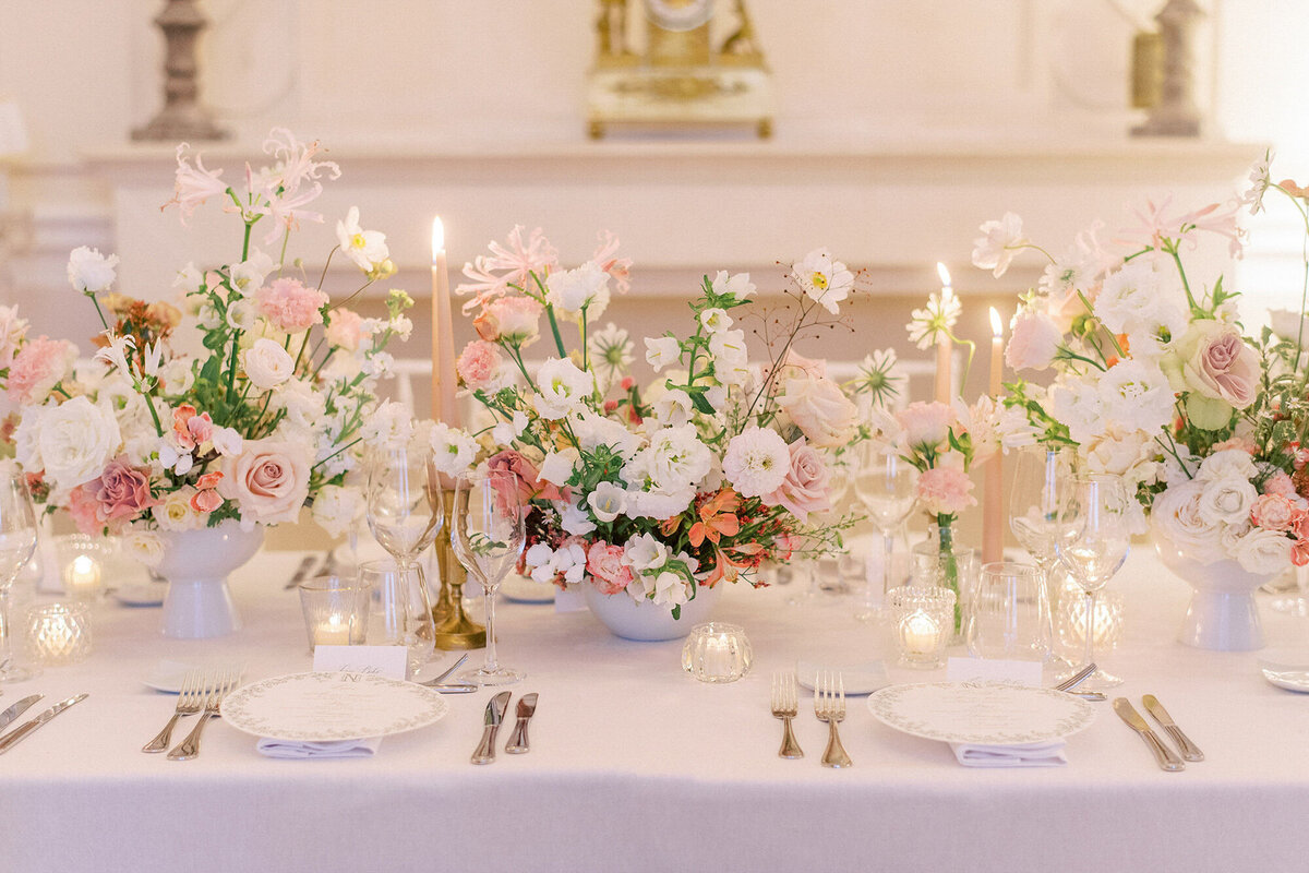 Maïlys Fortune Photography Husband Wife Wedding Weddings Photography France Switzerland Italy Timeless Dreamy Imagery Bilingual French English Destination Weddings Destination Wedding Provence French Riviera Paris Lake Como Tuscany136