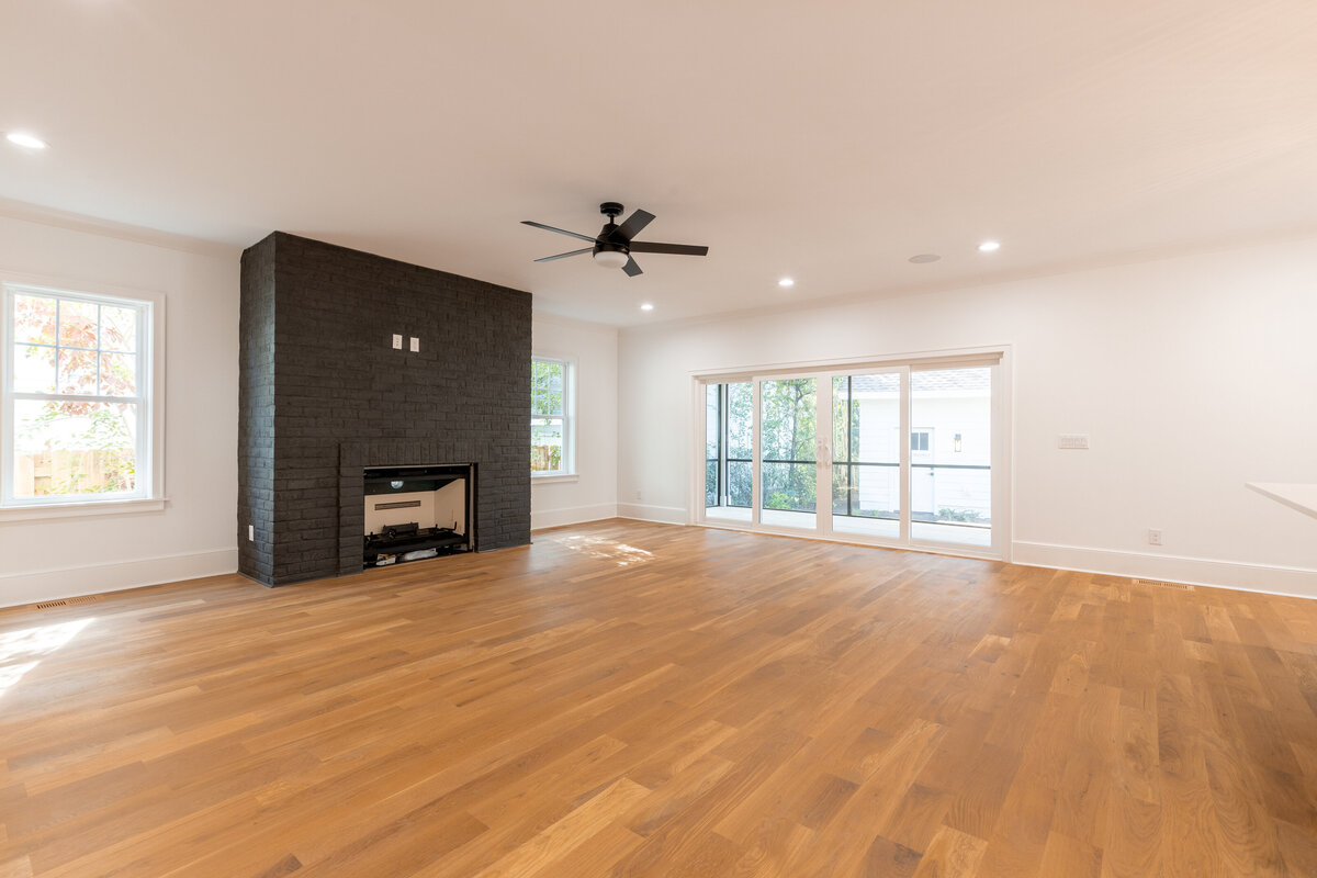 265A1047-HDR