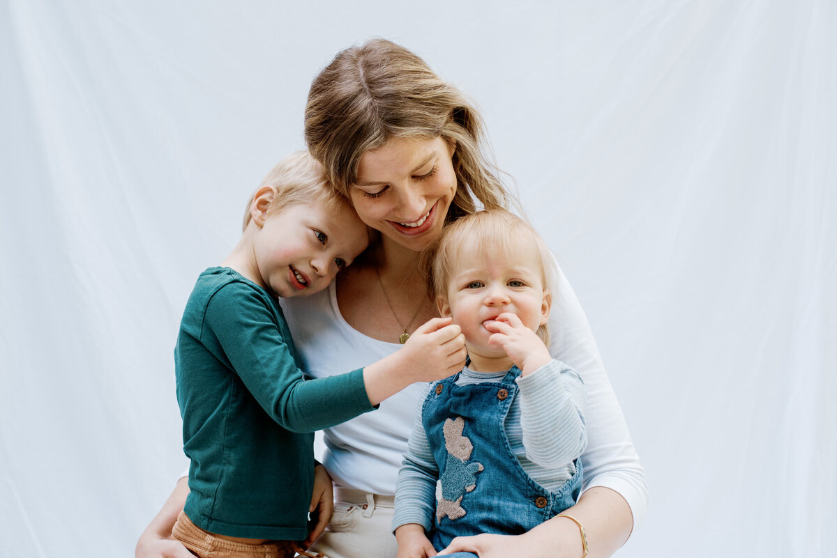 motherhood-photographer-in-chicago
