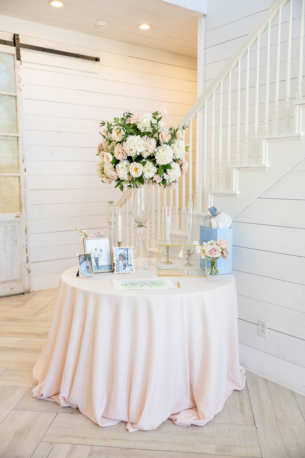 TNAI_Emily & Corey_5.3.25_Recep Details-1_(2048)