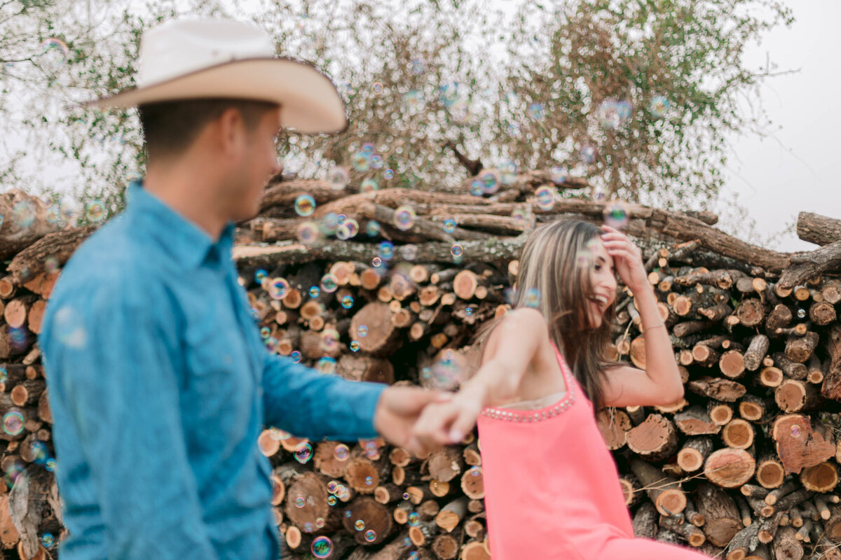 Texas-San-Antonio-Austin-Houston-Wedding-Photographer-Engagement-JL-Farm_0104