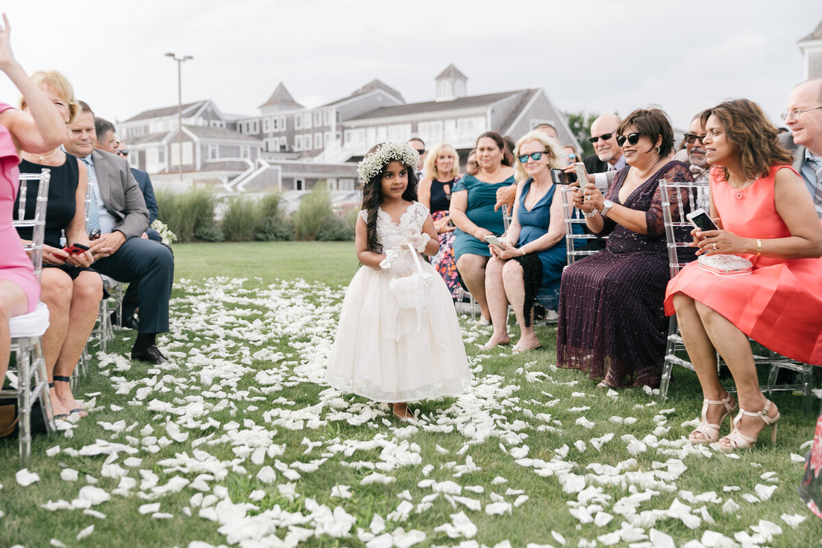 wychmere-beach-club-Elizabeth-and-Greg-Emily-Wren-Photography-078