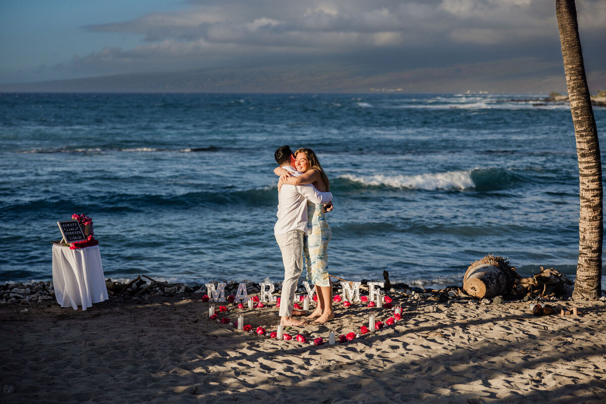Hawaii-Proposal-Big-Island-Engagement (21)