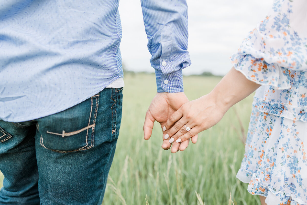 engagement-session-hutchingson-mn (75)