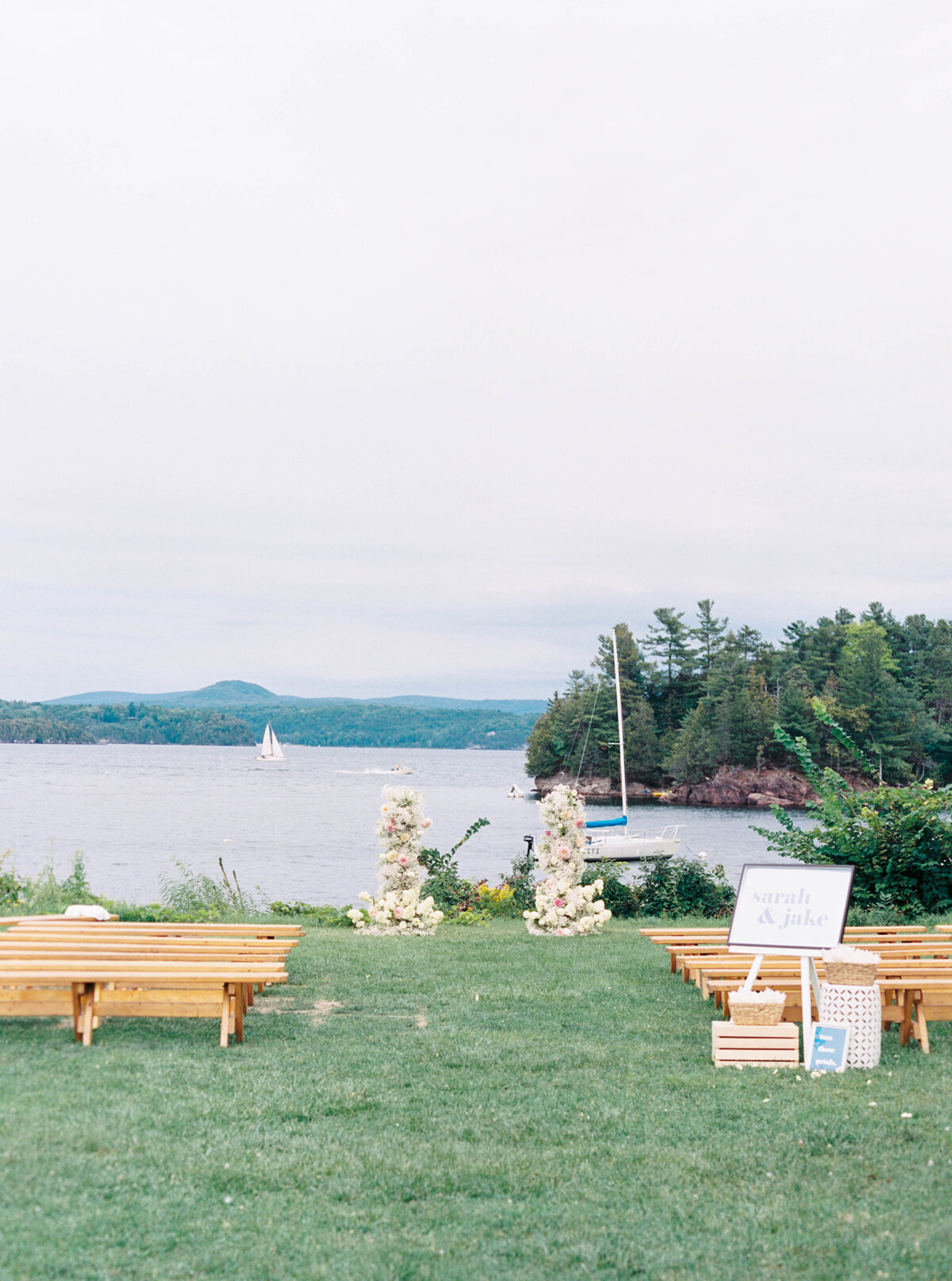 Vermont-Luxury-Wedding-Photographer-Ceremony_252