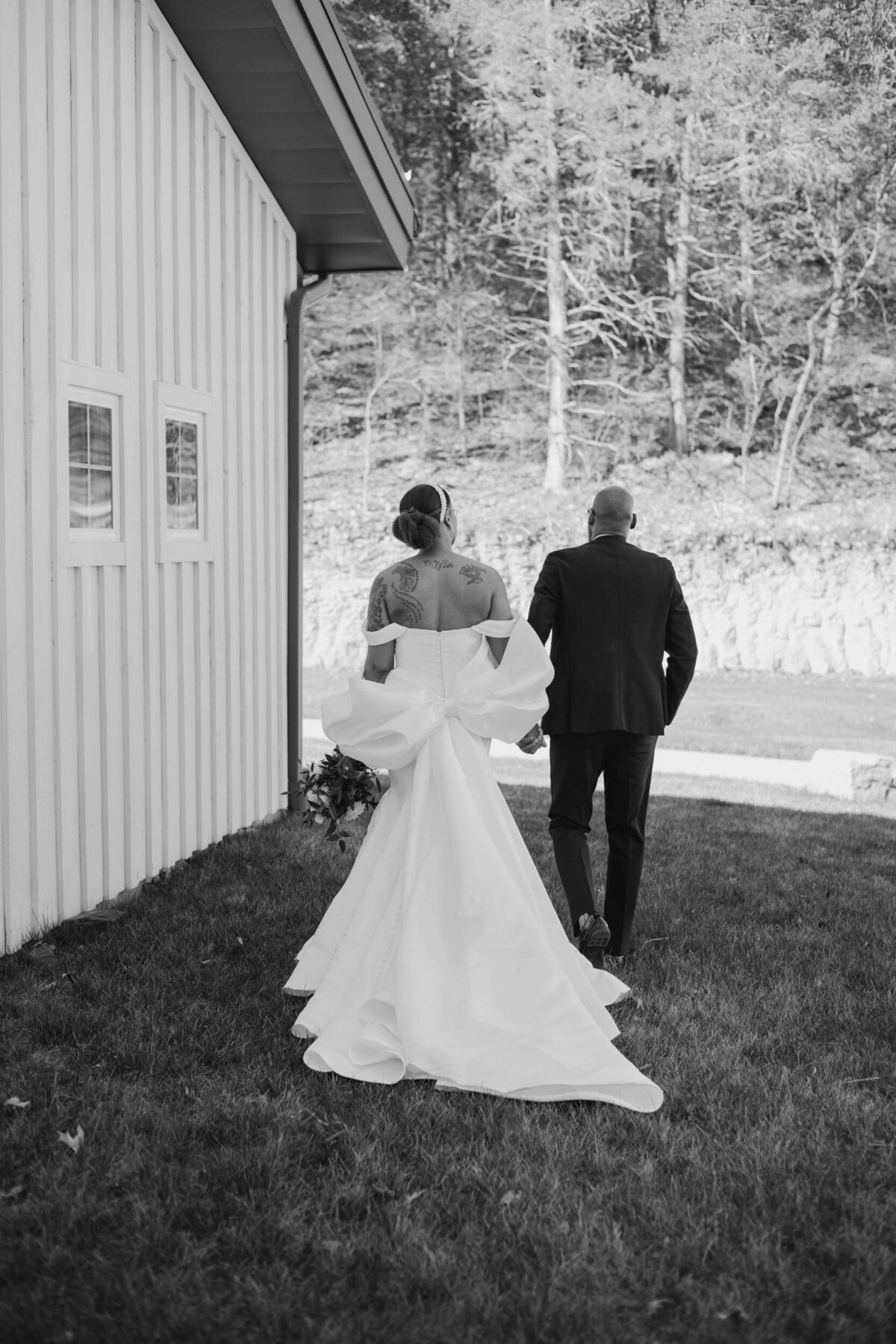 Filmy Outdoor Barn Elopement - Stacey Vandas Photography 42