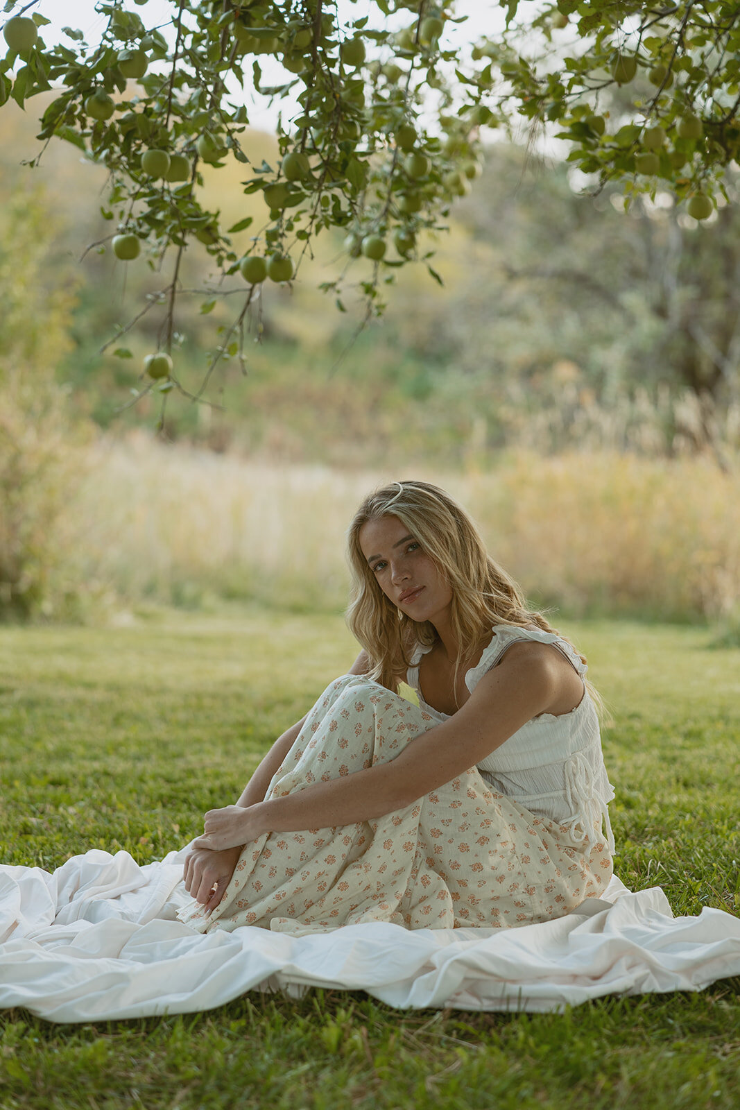 tanya-davids-photo-film-documentary-idaho-utah-oregon-washington-colorado-wedding-elopement-portrait-photographer-intention-session-apple-orchard-89