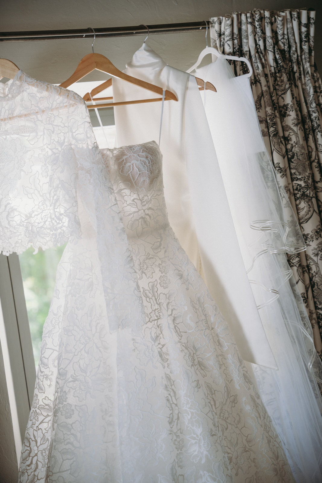 Flora_And_Grace_Provence_BastideDeMarie_Editorial_Wedding_Photographer (124 von 2213)