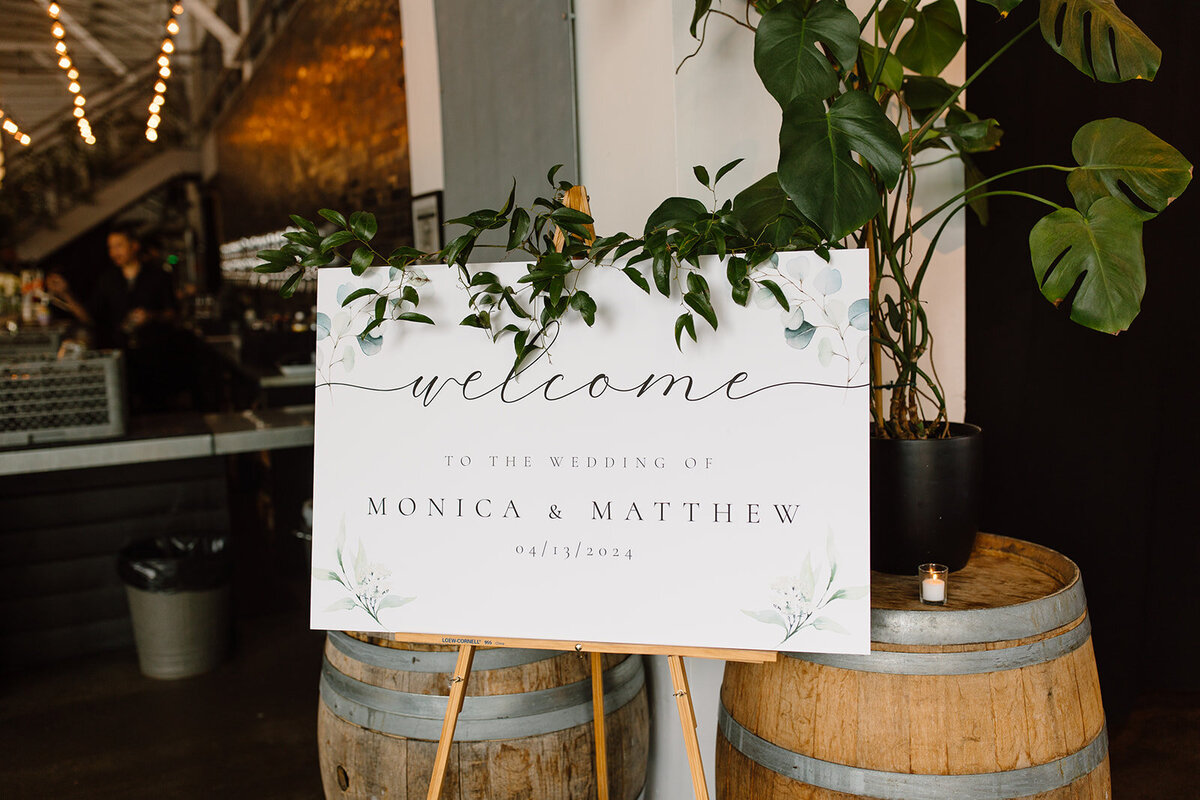 welcome sign wedding