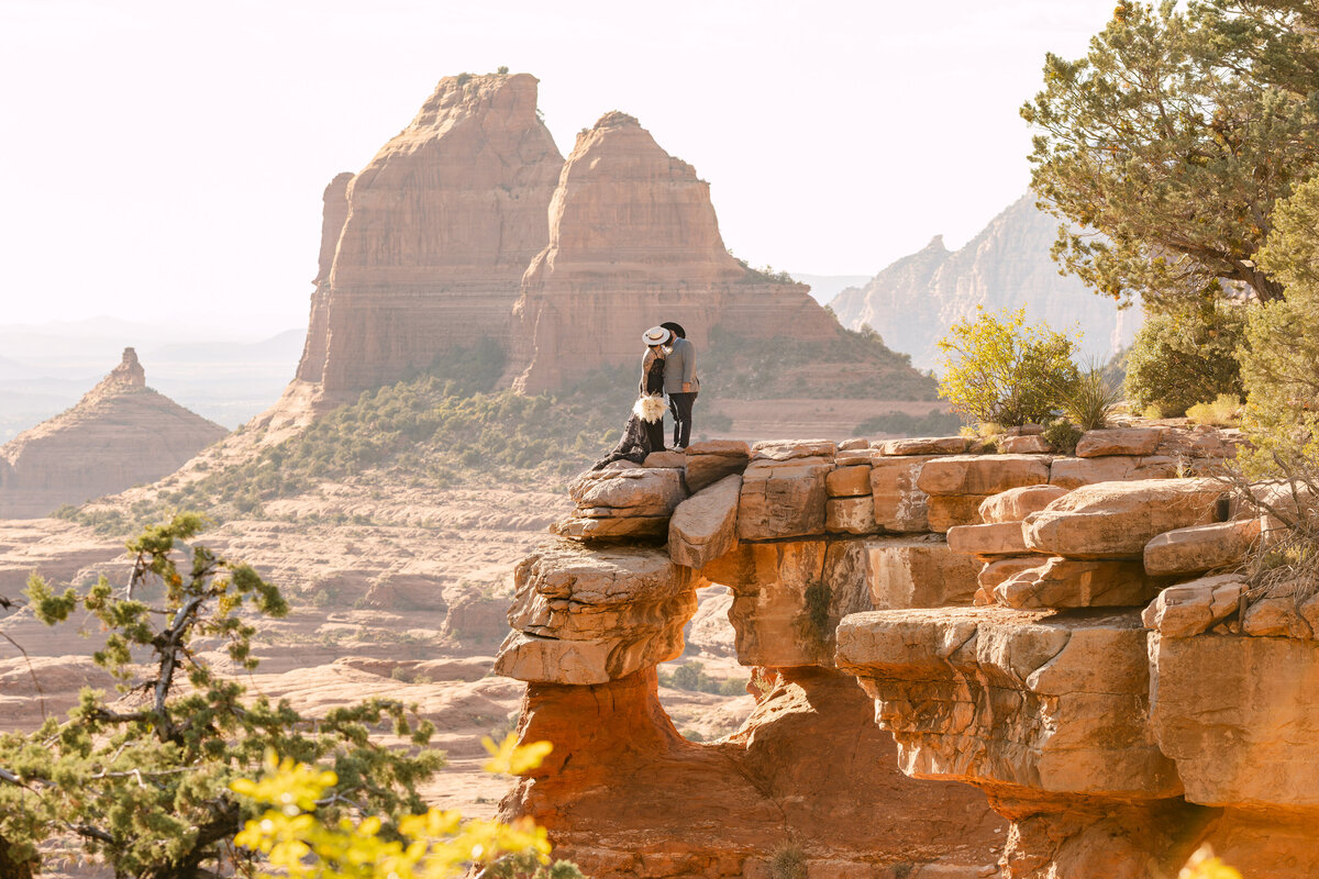 elopement at Merry-Go-Round Rock