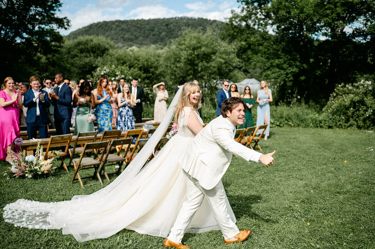 Hudson-Valley-New-York-Wedding-Chelsea-Brooke-Events42