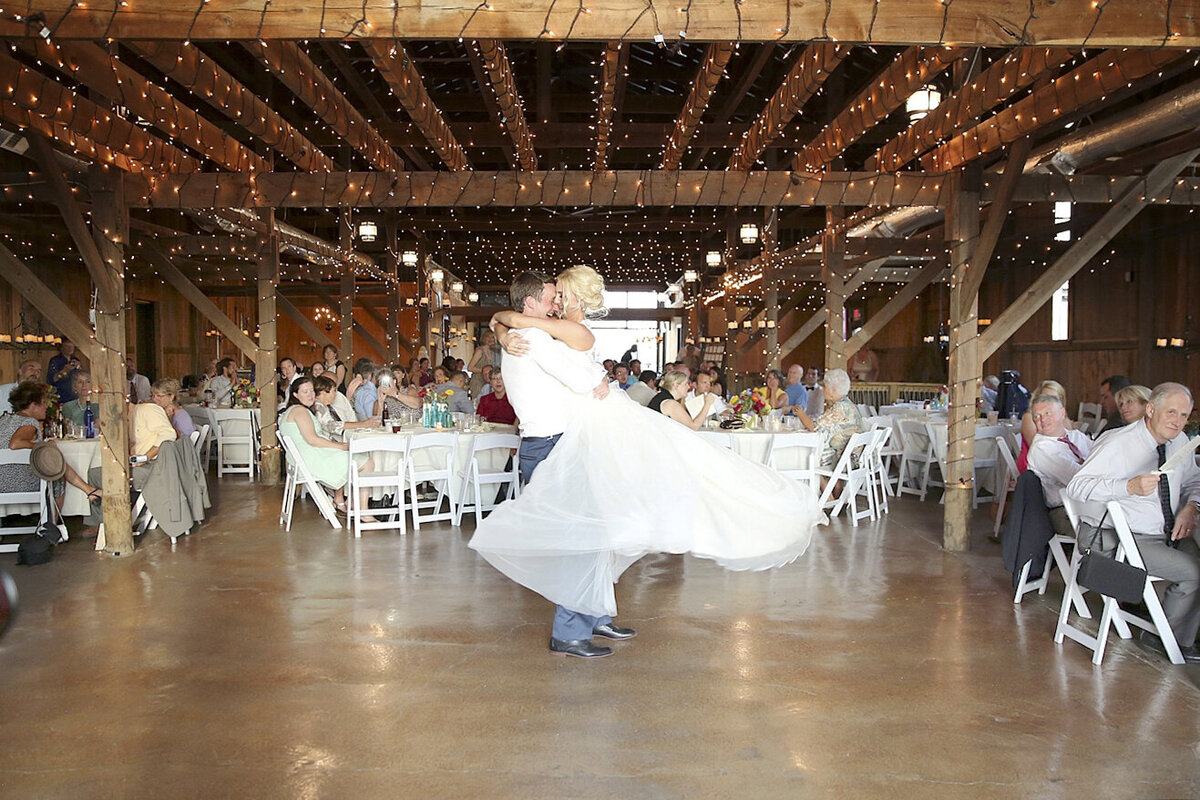 Kentucky-Wedding-Photographer-76