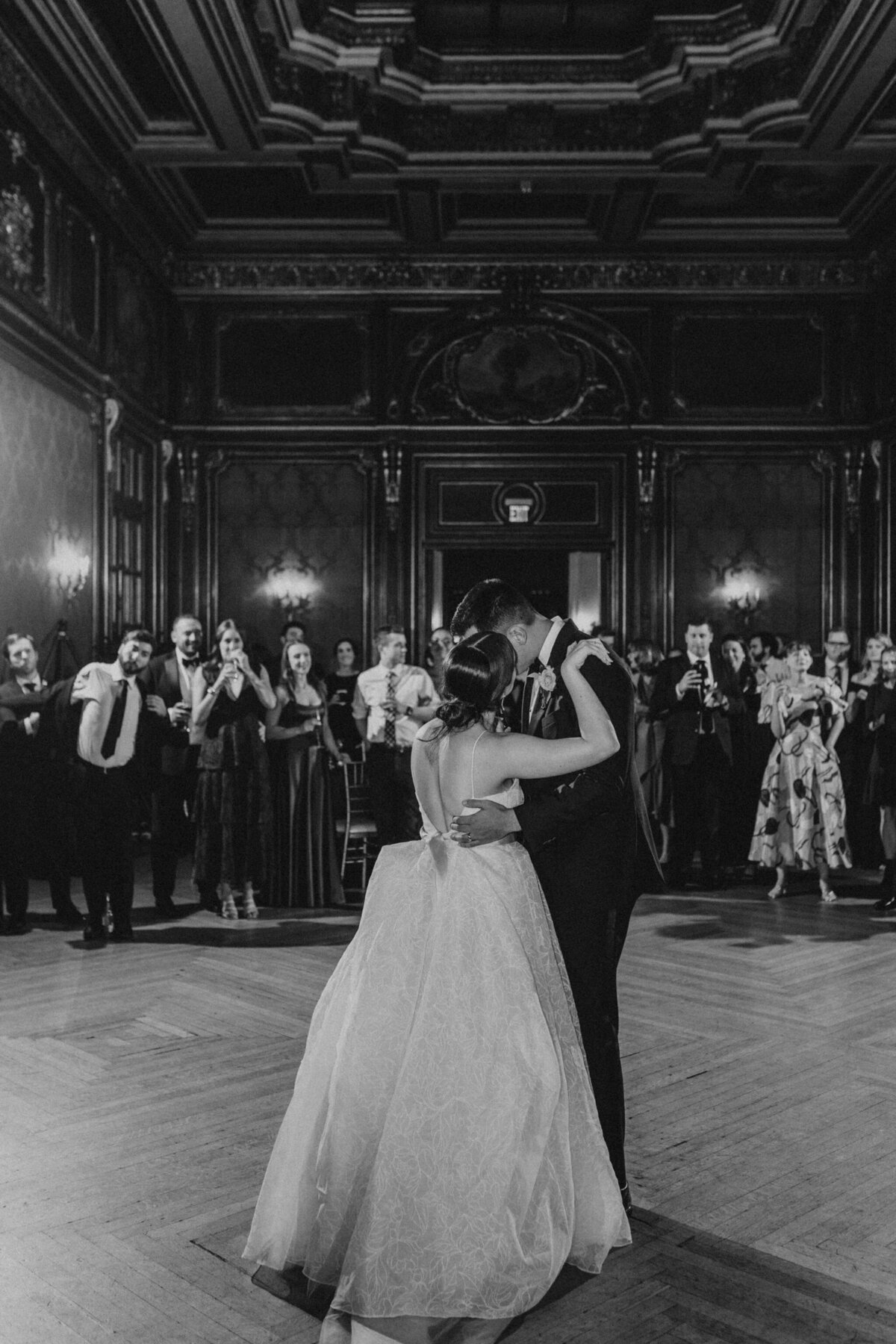 WELLING-FLORES.Wedding.EngineersClub-rcptn-189