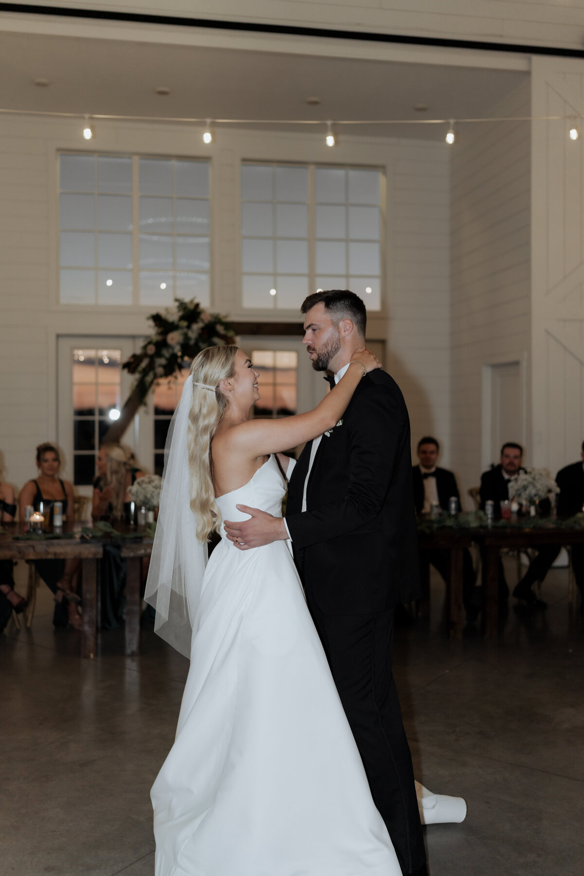 pile-wedding-960