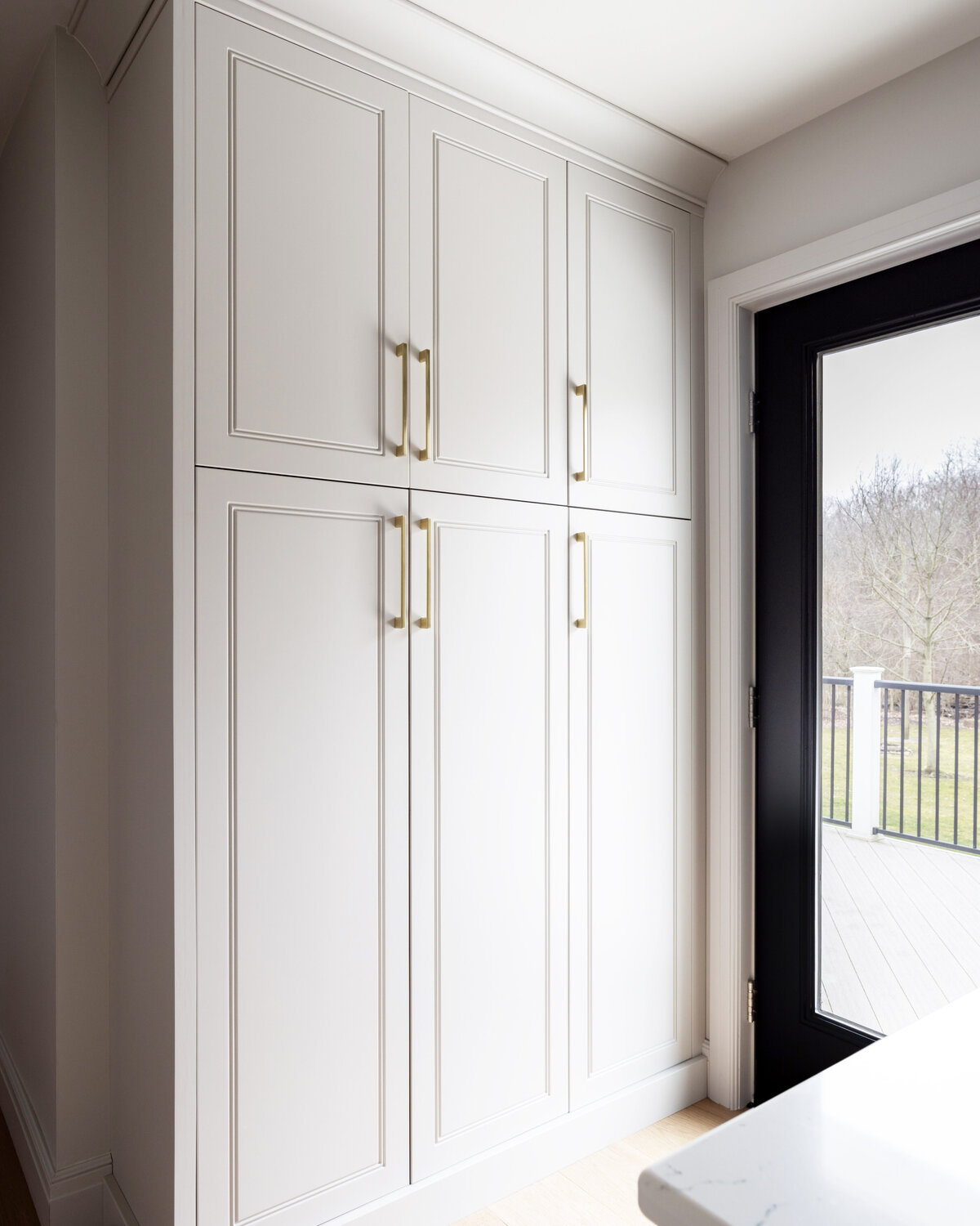 KatCoInteriors-Tiessen-Mudroom_Bar-08
