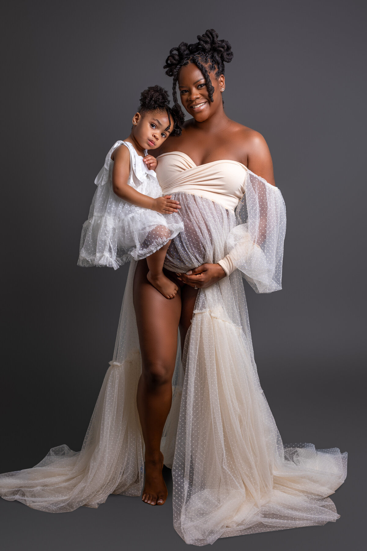 CR&Co_Senequa_Maternity_2024-10
