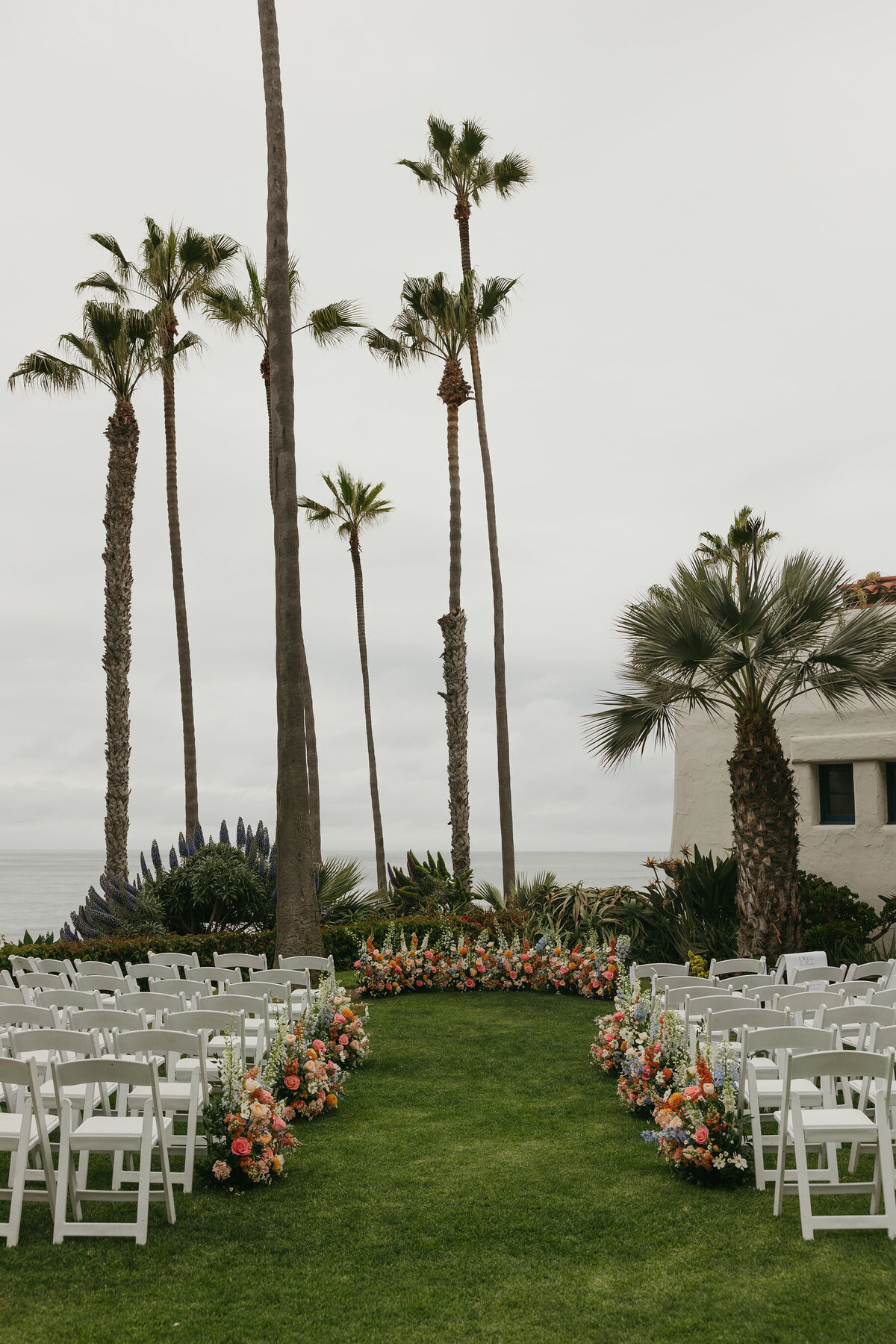pretty-palm-leaf-event-co-rebekan-and-ben-wedding-ole-hanson-16