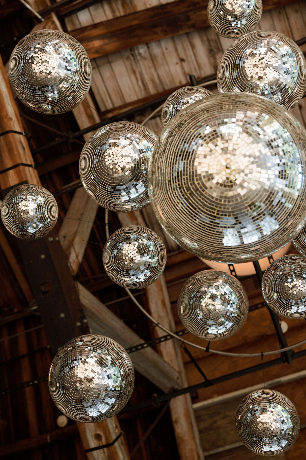 hudson-valley-wedding-planner-we-do-events-the-roundhouse50