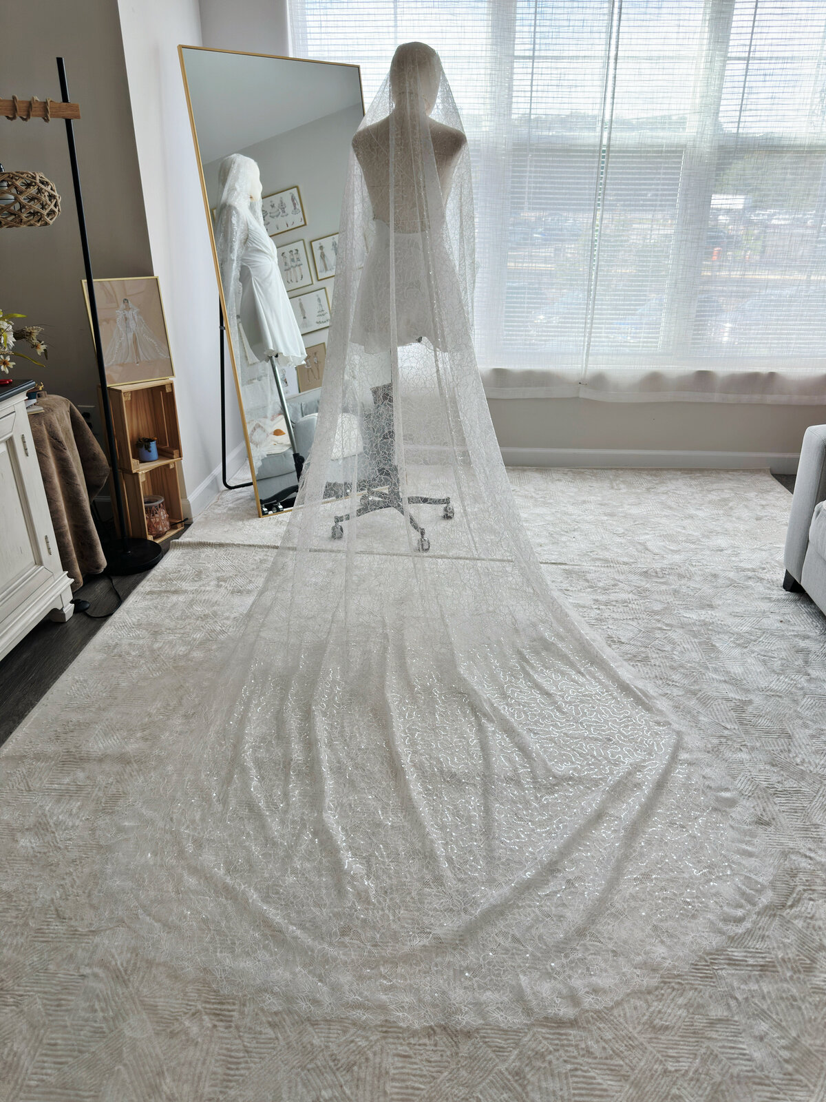 Classic Spanish-style mantilla veil with intricate floral lace trim
