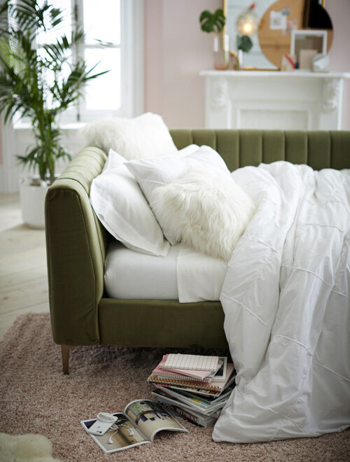 TALL_PBdorm_Soft_Goods_Stylist_02
