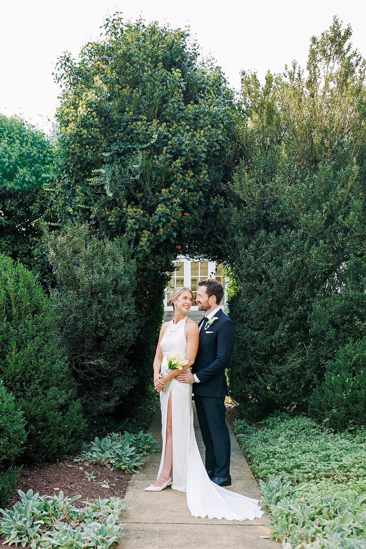 raspberry-plain-manor-wedding-rebecca-dotson-photography_0002