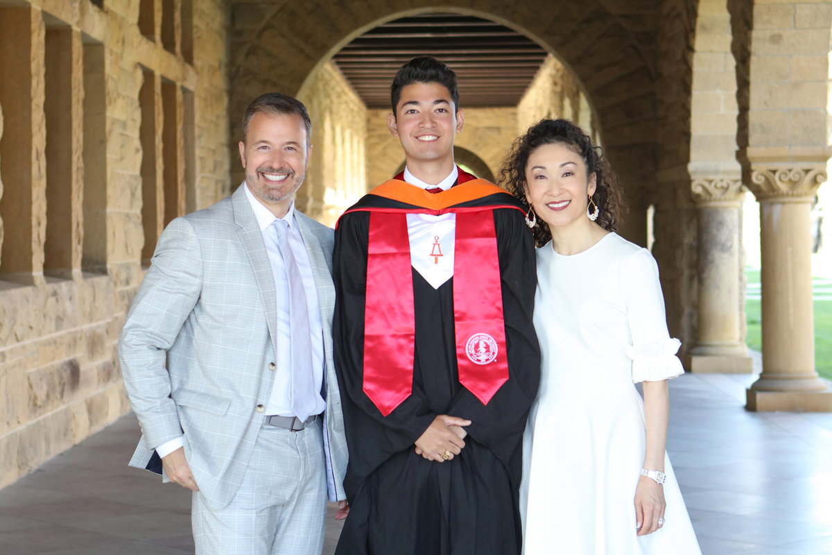 Palo alto natural light portraits, stanford graduation