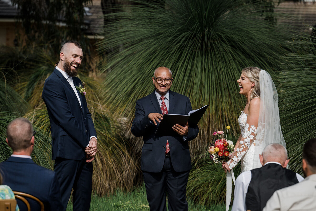 ehlanna-jake-backyard-falcon-wedding-freedom-garvey-photographer-021