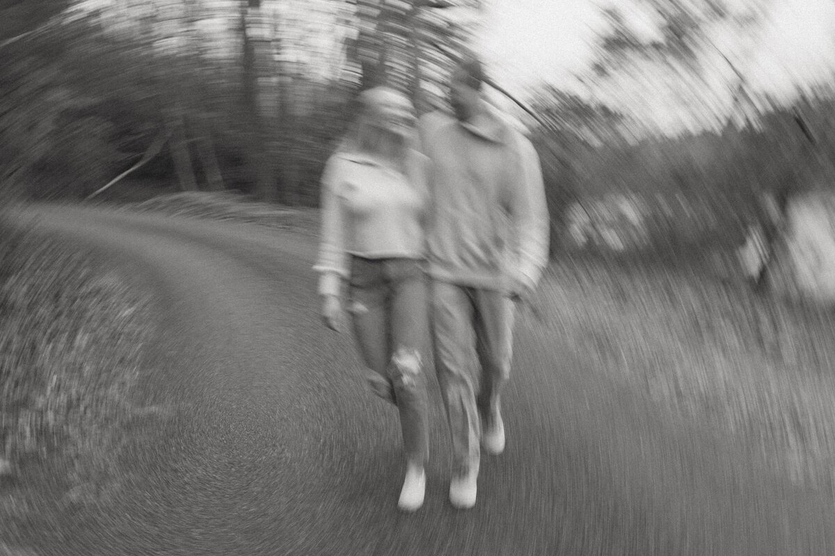Virginia-Couples-Photographer-30_3600x2400