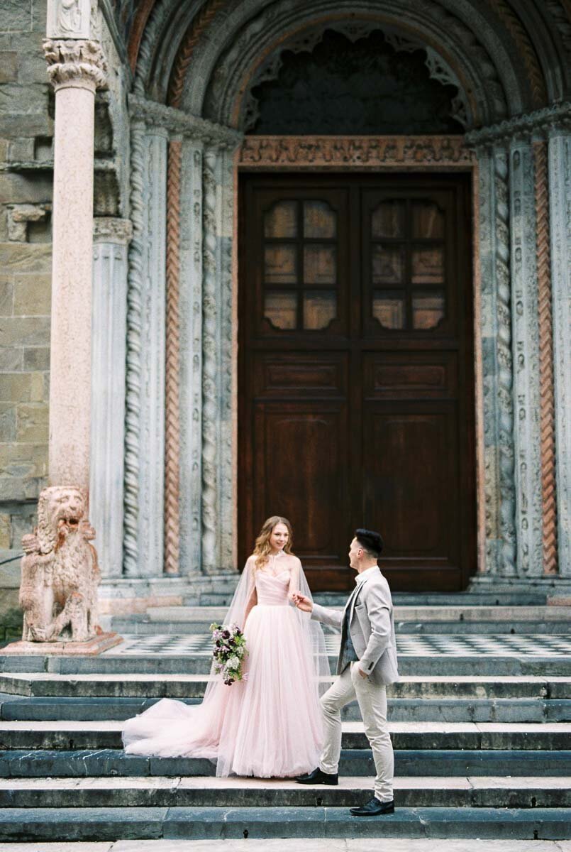 Wedding 1200px-1105