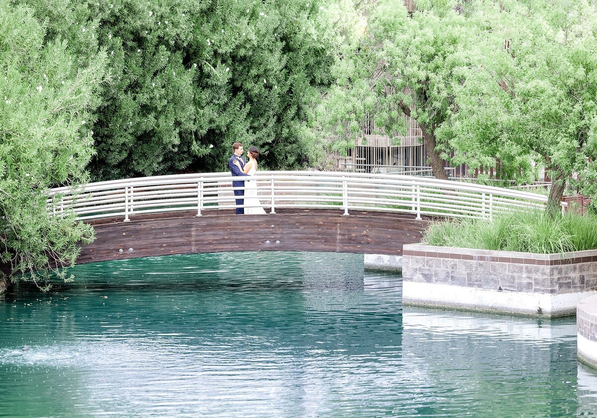 Hyatt-Regency-Scottsdale-Resort-Gainey-Ranch-Wedding (18)