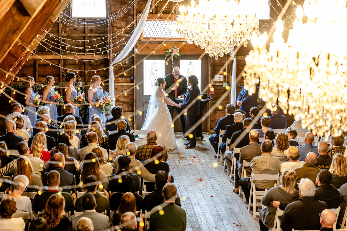 Hannah & Luke Wedding Photo - _VX10241