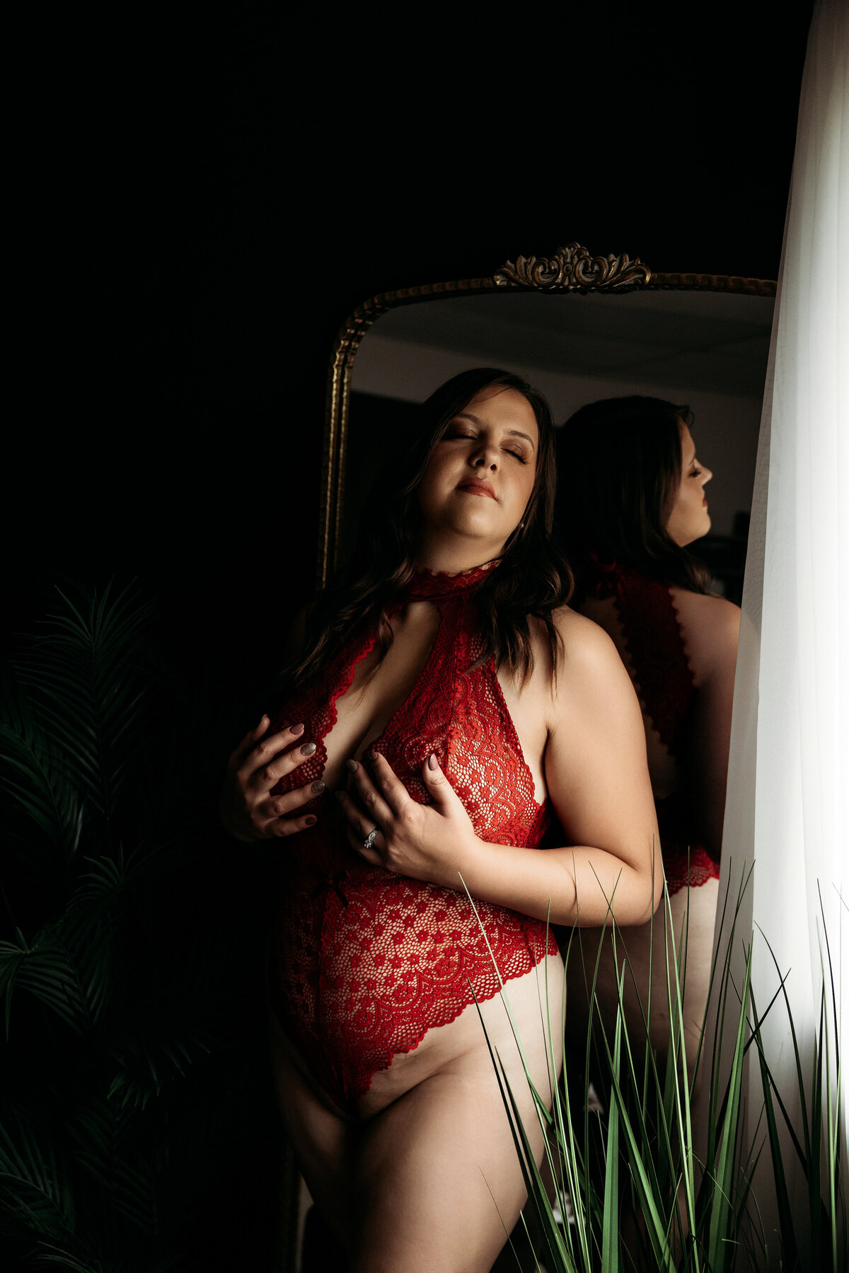 Manitowoc Wisconsin Luxury Boudoir Photographer