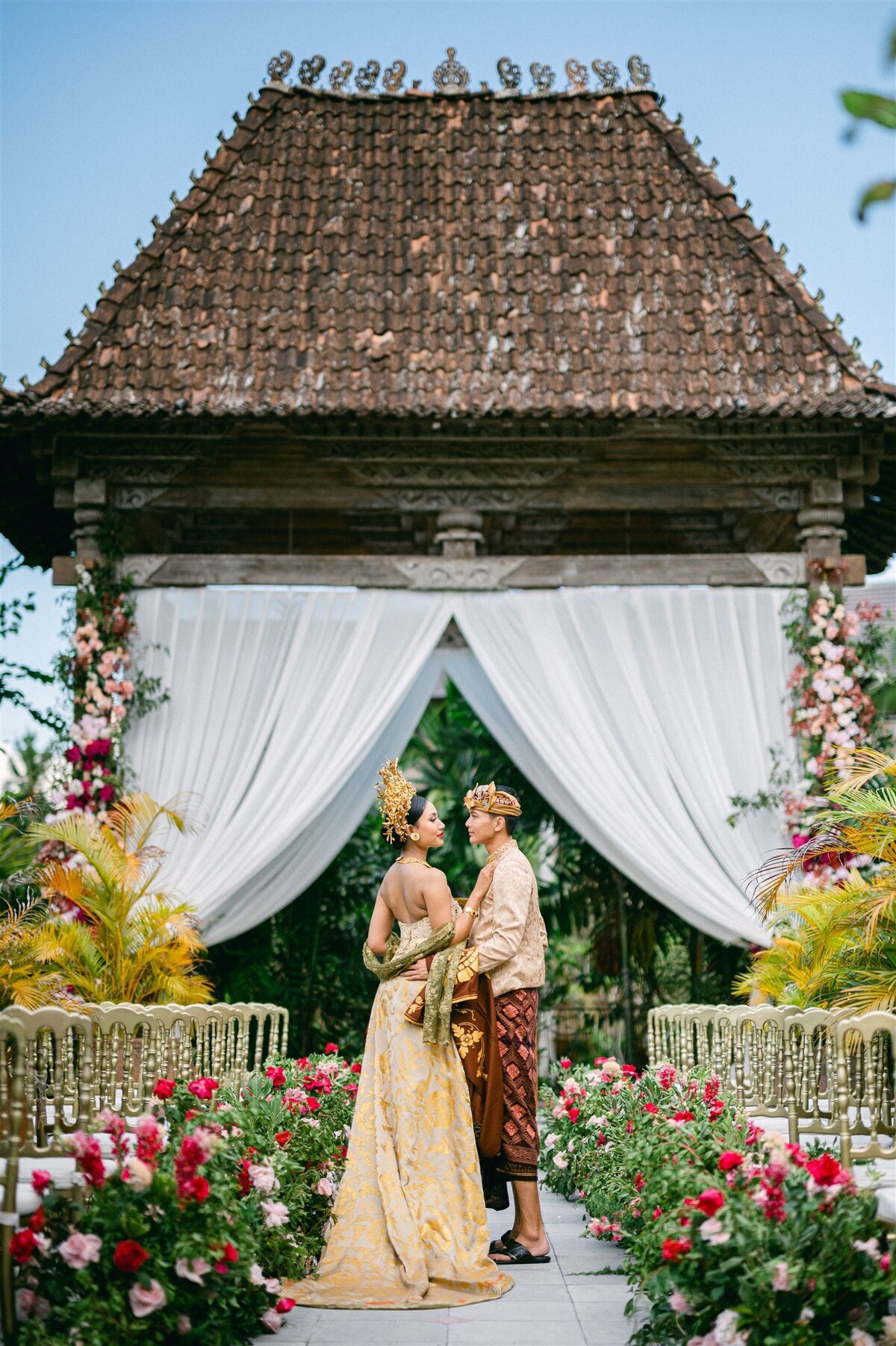 studio-dukesa-amy-huang-fine-art-destination-wedding-film-photography-showit-design-partner-59